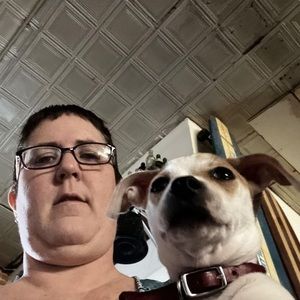 Meet your Posher, Leeanna